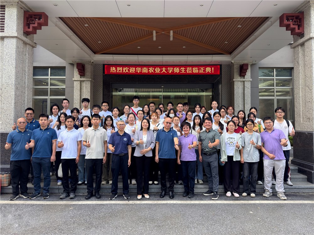 學子互助，薪火相傳！“正典學長助學金”頒發(fā)儀式在正典舉行